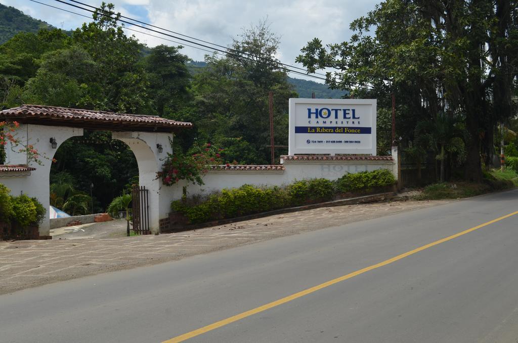 Hotel Campestre La Ribera Del Fonce San Gil Exterior photo